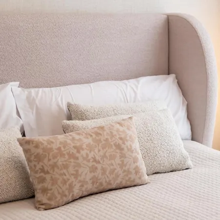 Casa Lucia - Mediterranean Garden Apartment *