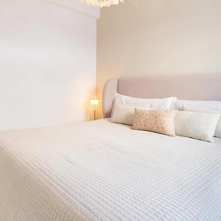 Casa Lucia - Mediterranean Garden 丰希罗拉