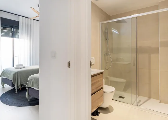 Casa Lucia - Mediterranean Garden Apartment Fuengirola